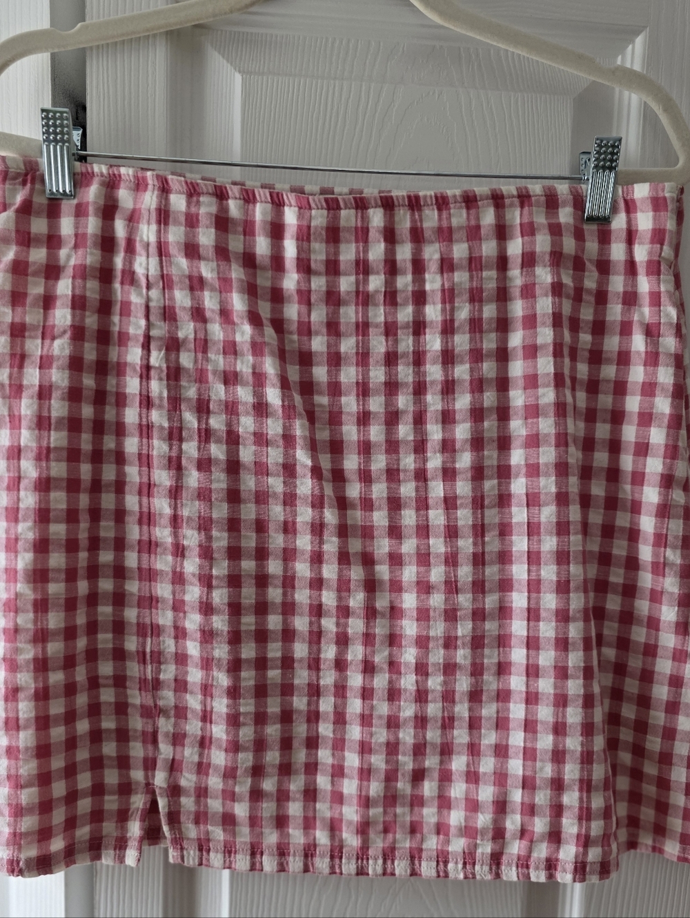 Anerican Eagle Pink and White Gingham Mini Skirt, With Lining.